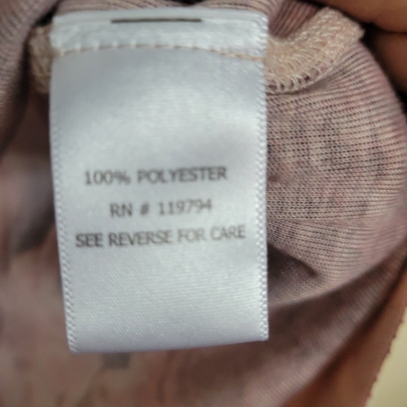 One World Top - Picture 5 of 5